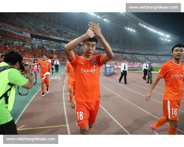 巅峰对决落幕!“好运山东” 2025 搏击公开赛在泰山见证新一代拳王诞生 巅峰对决落幕!“好运山东” 2025 搏击公开赛在泰山见证新一代拳王诞生