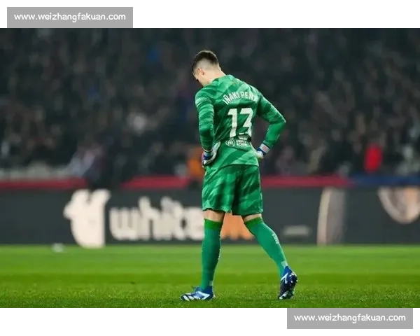 巴萨门将注册冲刺！拉什福德或成首轮看客