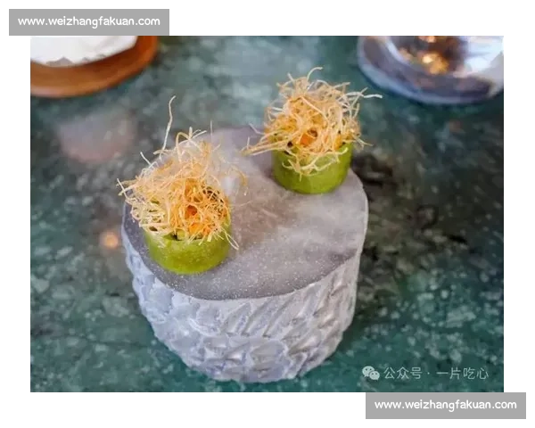 当电竞选手跨界当“厨师”，黑暗料理惊呆米其林三星大厨！