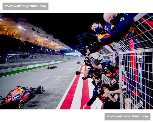 你永远不知道下一秒会发生什么！F1电竞总冠军的魔幻现实！